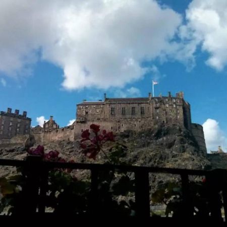 Joivy Stylish Castle View Apartment Edinburgh Eksteriør billede